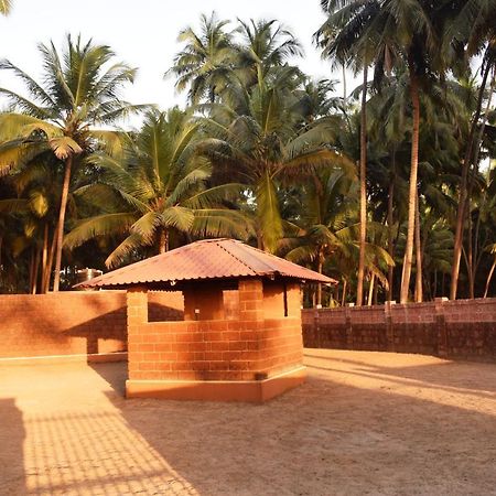 Regenta Resort Mango Village Guhagar Kudān Exterior foto