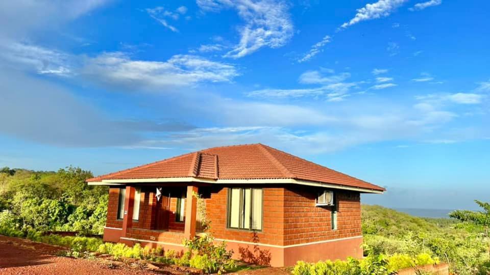 Regenta Resort Mango Village Guhagar Kudān Exterior foto